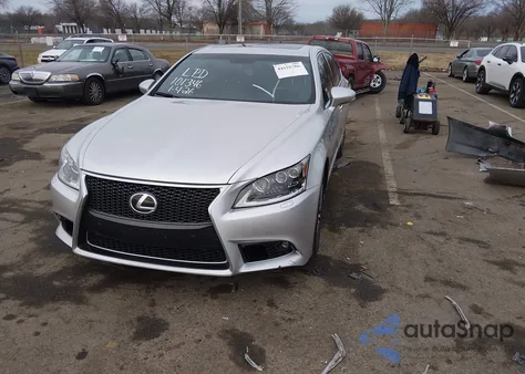 2015 Lexus Ls 460 из США, поврежденный, VIN JTHCL5EF1F5025594